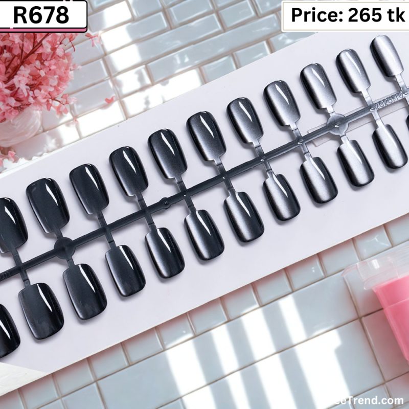 Nails - R678