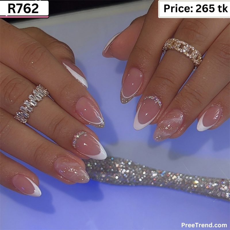 Nails - R762